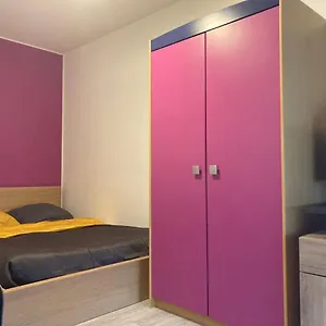 Chez L'habitante Hermes A , Blagnac France