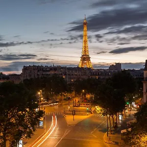 La Comtesse 4*, Paris France